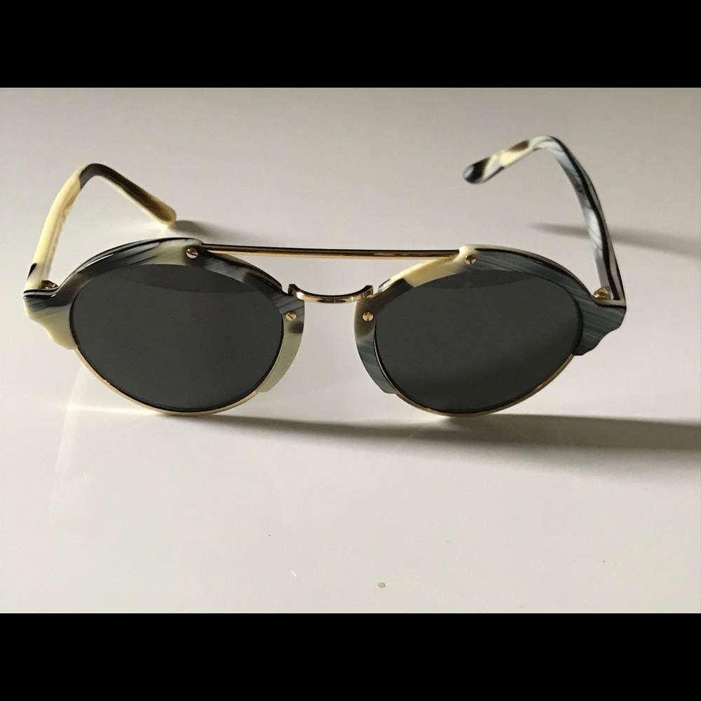 Illesteva sunglasses/ milan 2. Blue,white and gold